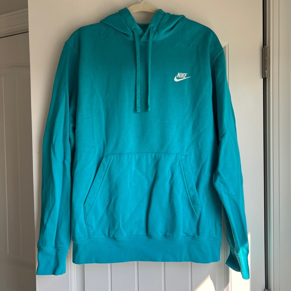 Nike Men's Sportswear Club Fleece Hoodie Size Medium